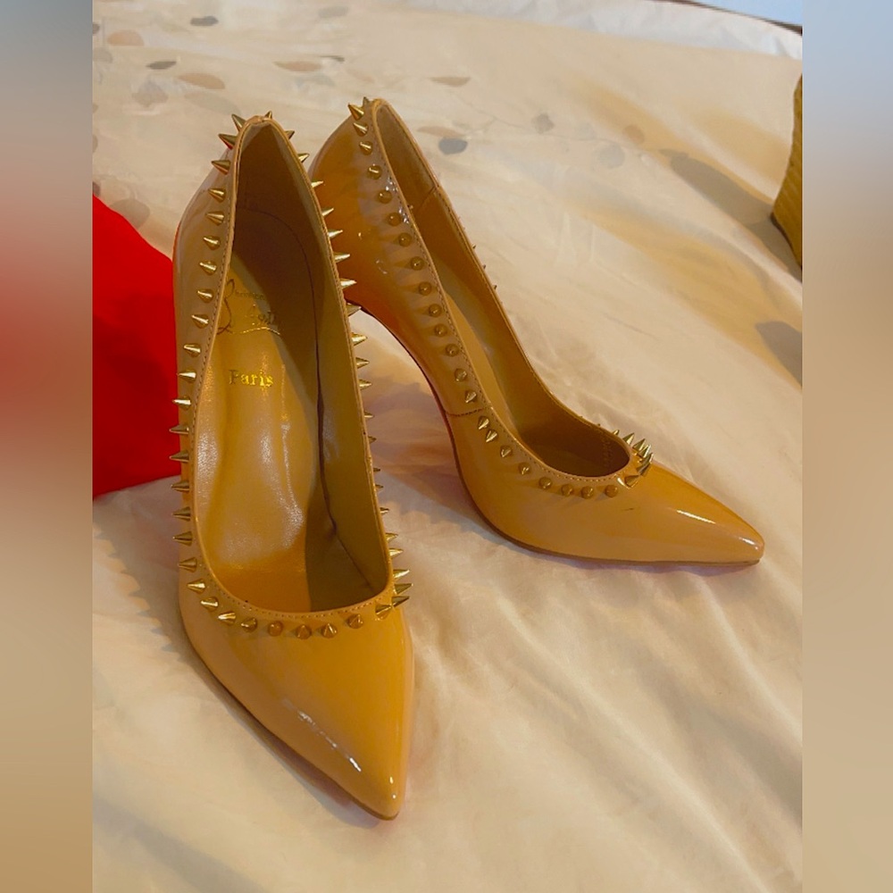 Authentic Christian Louboutin spike pumps
